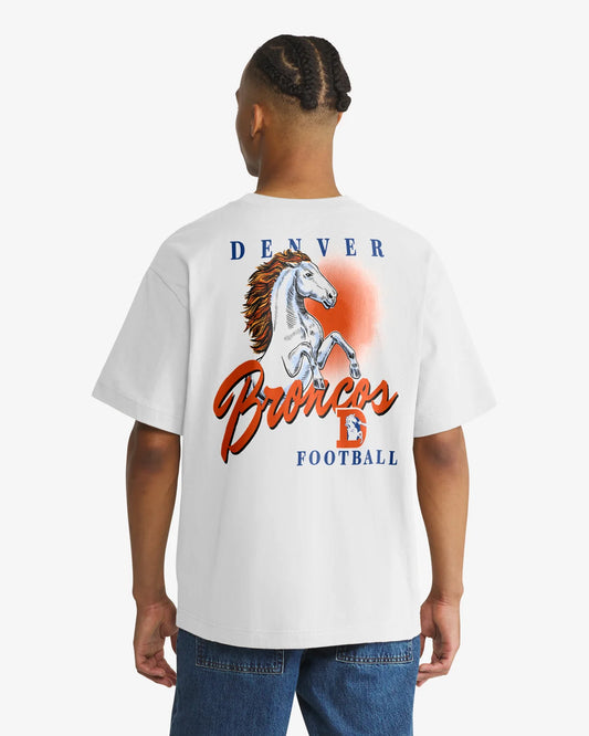 DENVER BRONCOS HISTORIC BACKER SCRIPT ILLUSTRATED '47 FOUNDATION TEE