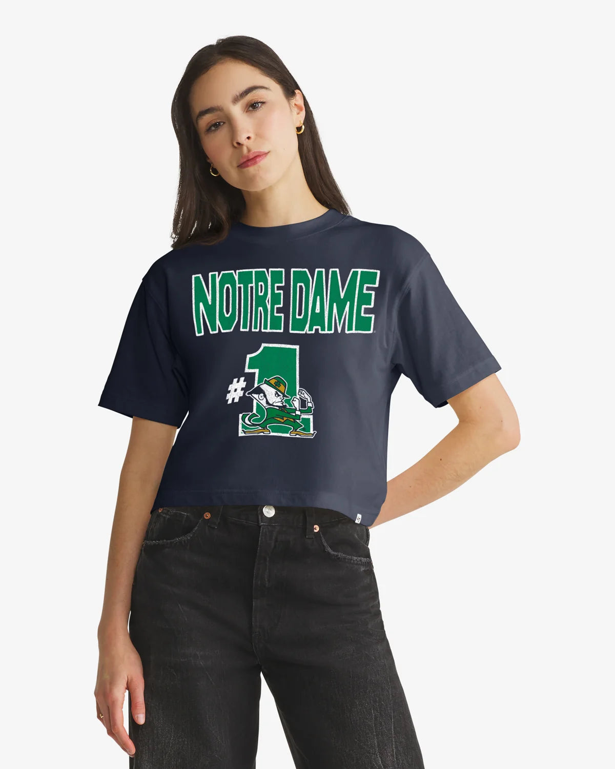 NOTRE DAME FIGHTING IRISH FIRST RANK '47 FOUNDATION CROP TEE WOMENS