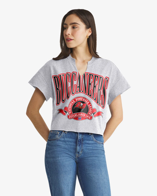 TAMPA BAY BUCCANEERS BANNERS OUT '47 OVERSIZED NOTCH NECK TEE WOMENS