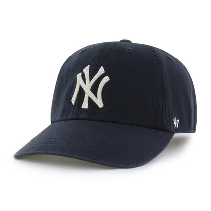 NEW YORK YANKEES CHAIN SIDE STITCH '47 CLEAN UP LONG VISOR