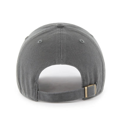 DOBERMANN BASE RUNNER '47 CLEAN UP
