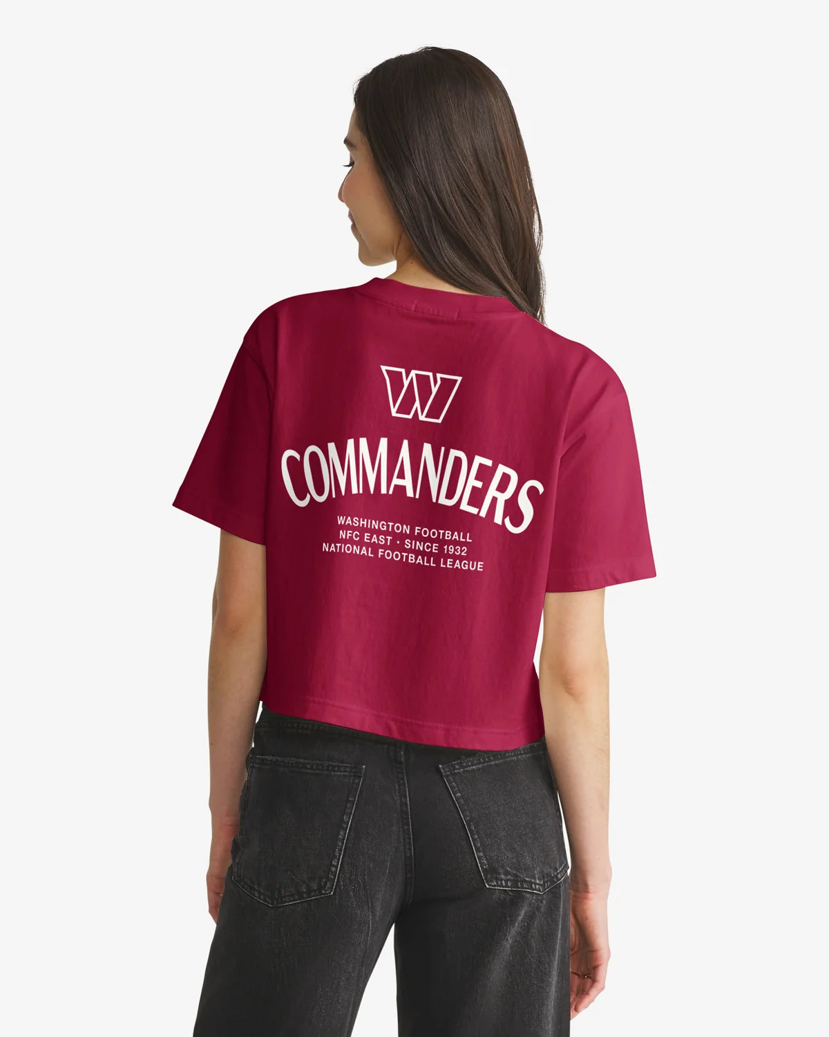 WASHINGTON COMMANDERS HADRIAN '47 FOUNDATION CROP TEE WOMENS